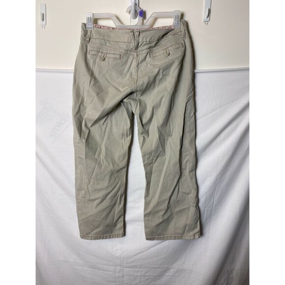 LEVIS KHAKIS PANTS CAPRIS CROPPED PANTS WOMENS SIZE 8 Medium M Office - Picture 2 of 2